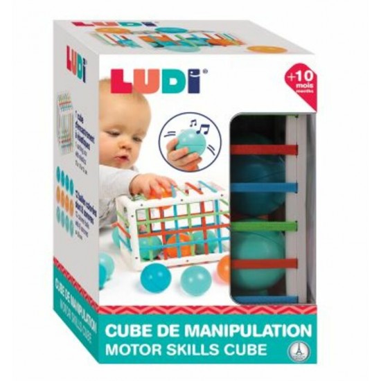CUBE DE MANIPULATION AVEC BALLES