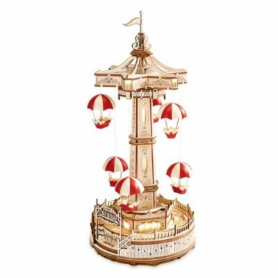 WOODEN MECHANICAL GEARS CAROUSSEL PARACHUTE