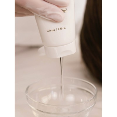  GEL LISSANT a base de TÉTRAPEPTIDE   - Eminence