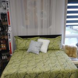 Douillette Queen + 2 cache-oreillers+ 1 coussin ...