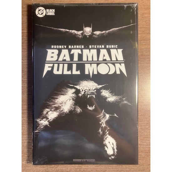 BATMAN FULL MOON HC - DC COMICS (2025)