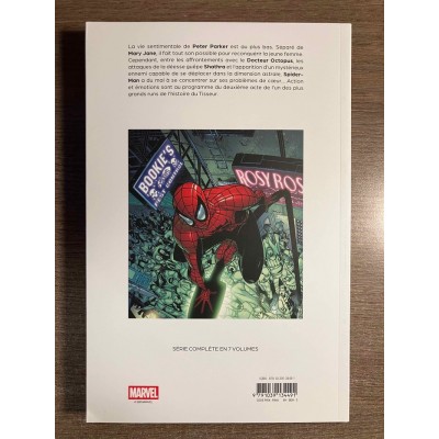 AMAZING SPIDER-MAN PAR STRACZYNSKI T02: LES FEUX DE L'AMOUR - COLLECTION MARVEL POCKET -  PANINI COMICS (2025)