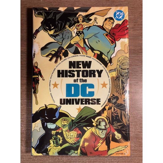 NEW HISTORY OF THE DC UNIVERSE HC  -  DC COMICS...