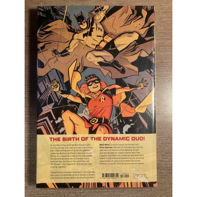 BATMAN & ROBIN YEAR ONE HC  -  DC COMICS (2025)