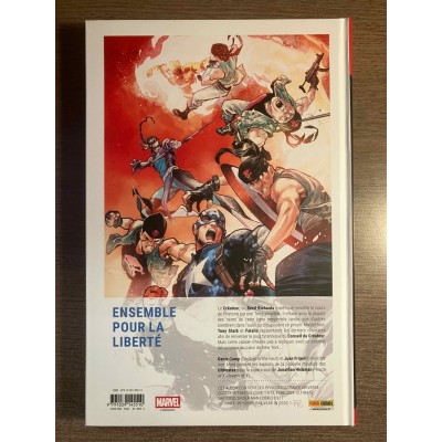 ULTIMATES TOME 01: RÉPARER LE MONDE - MARVEL DELUXE - PANINI COMICS (2026)