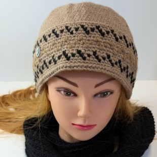 Tuque Inuit / Nassak Beige - motifs beige/noir