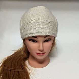 Bandeau en alpaga couleur crème avec brillants