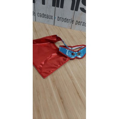 Cape & Masque Rouge
