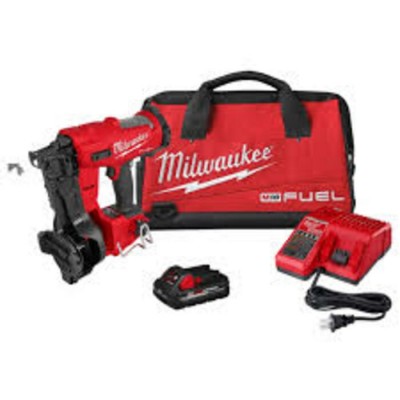 Milwaukee 2909-21 | Kit cloueuse à bobine pour...