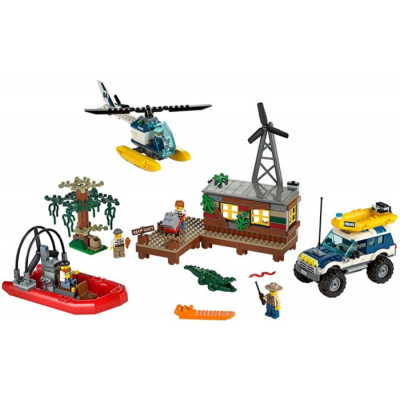 LEGO CITY La cachette des bandits 2015