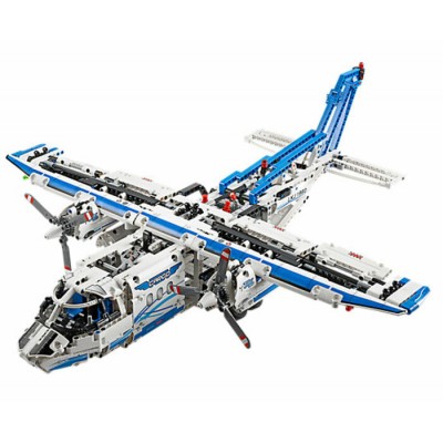 LEGO TECHNIC L'AVION CARGO 2014