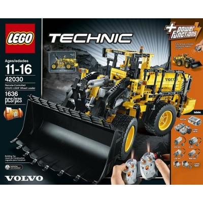 LEGO TECHNIC LOADER ARTICULER TELEC. VOLVO L350F...