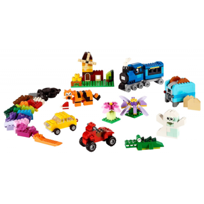 LEGO CLASSIC La boite moyenne de brique creative 2015