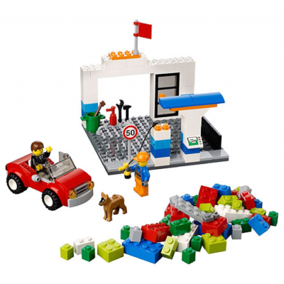 LEGO CREATEUR Valise de construction garcons 2013