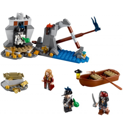 LEGO PIRATES DES CARAIBES  L'île de la mort 2011