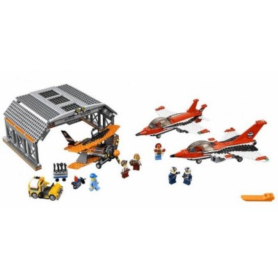 LEGO CITY LE SPECTACLE AERIEN DE L'AEROPORT 2016