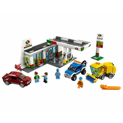 LEGO CITY LA STATION SERVICE 2016