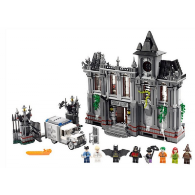 LEGO SUPER HEROS Batman l'évasion de l'asile d'arkham 2012