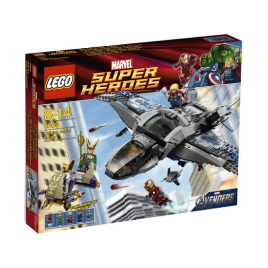 LEGO SUPER HEROES Combat aérien en Quinjet  2012