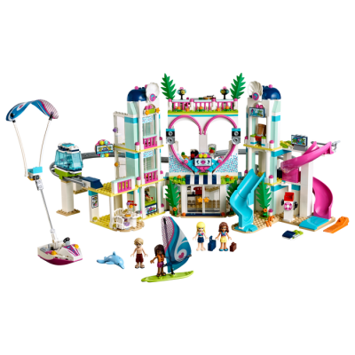LEGO FRIENDS Le complexe touristique de Heartlake City 2018