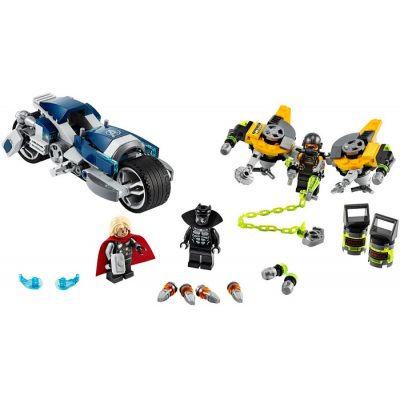 LEGO SUPER HEROES Avengers L'attaque du Speeder Bike des Avengers 2020