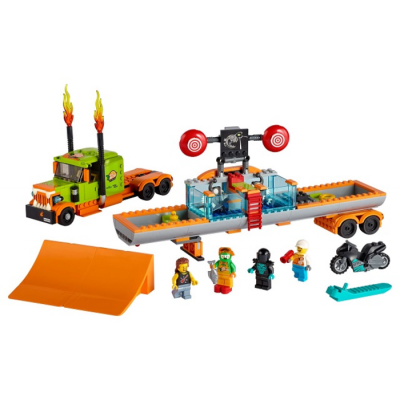 LEGO CITY Le camion de spectacle des cascadeurs 2021