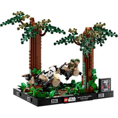LEGO STAR WARS Diorama de La poursuite en Speeder à Endor™ 2023