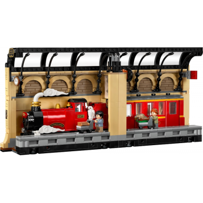 LEGO Harry Potter Le coin lecture : le Poudlard Express 2025