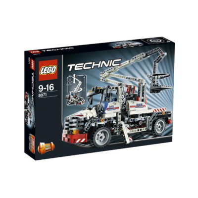 LEGO TECHNIC Bucket truck 2011 LEGO TECHNIC Bucket truck 2011