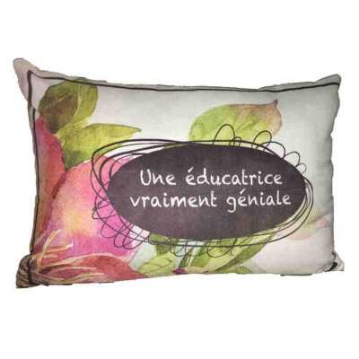 Coussin,  Une éducatrice vraiment géniale